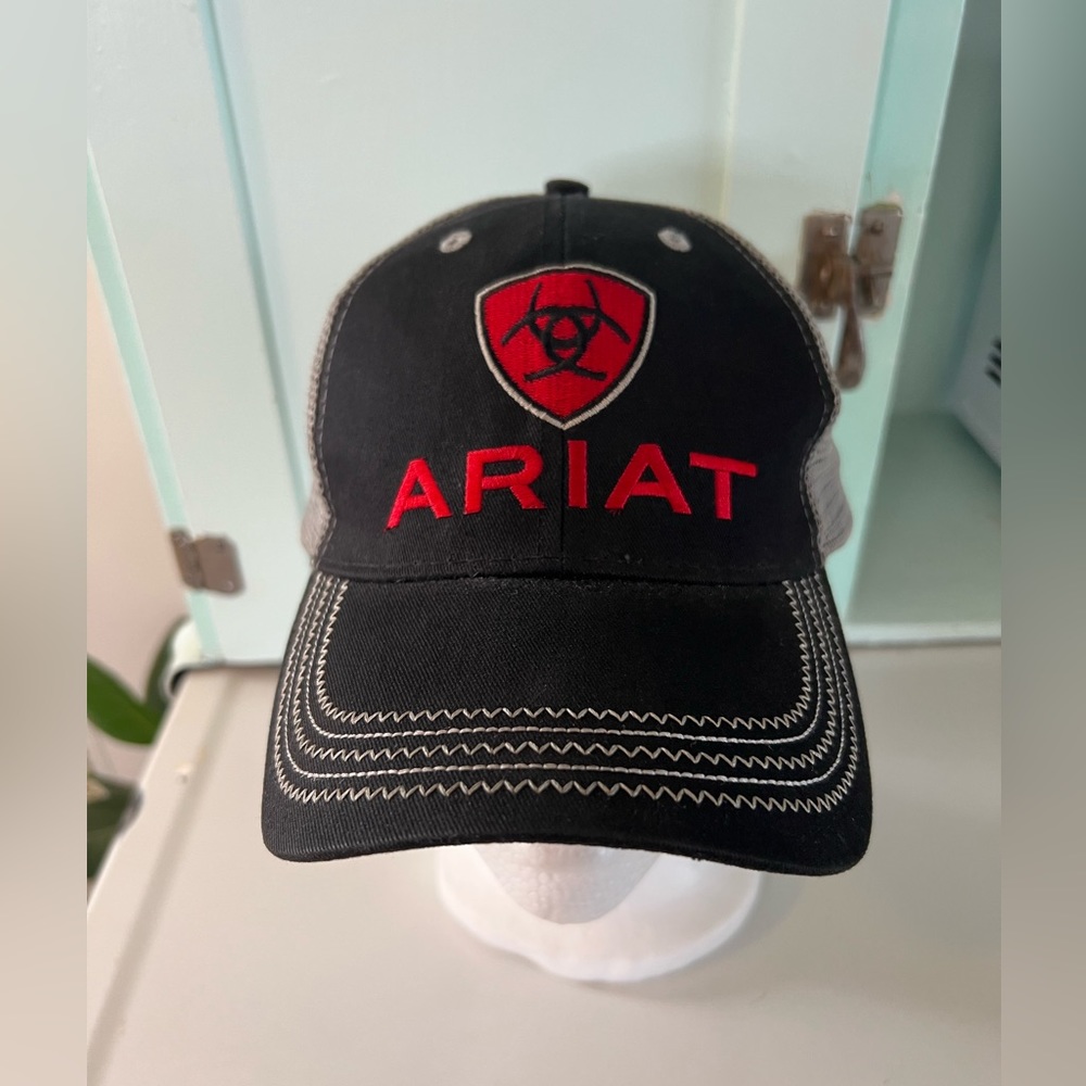 Ariat Hat
